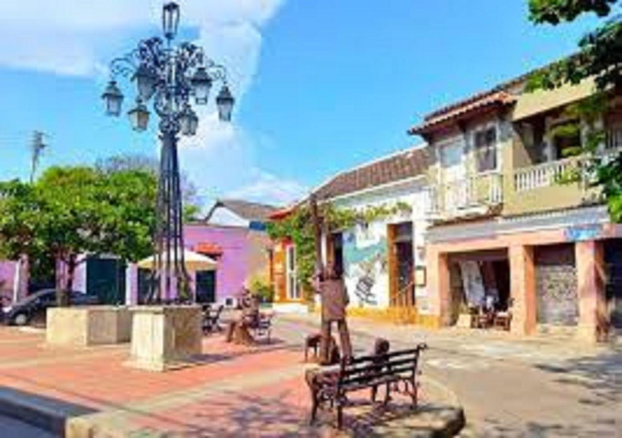 2cb-3 De 2 Alcobas En El Centro Historico Con Aire Acondicionado Y Wifi *